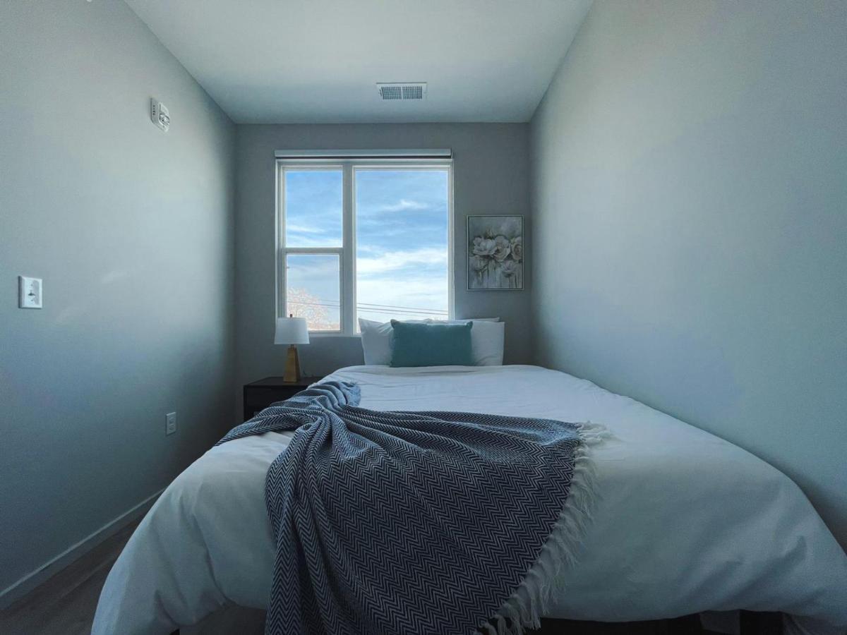 Sleepover 1Bd 1Ba Omaha Apartments Εξωτερικό φωτογραφία