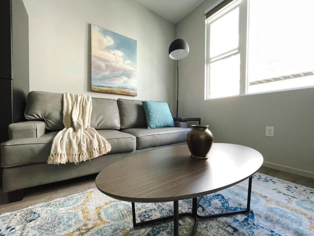 Sleepover 1Bd 1Ba Omaha Apartments Εξωτερικό φωτογραφία