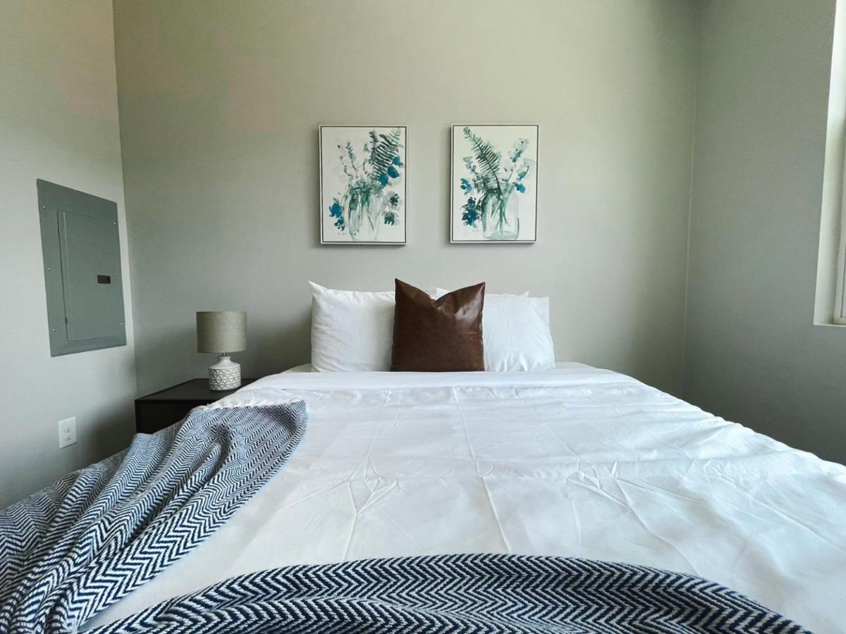 Sleepover 1Bd 1Ba Omaha Apartments Εξωτερικό φωτογραφία