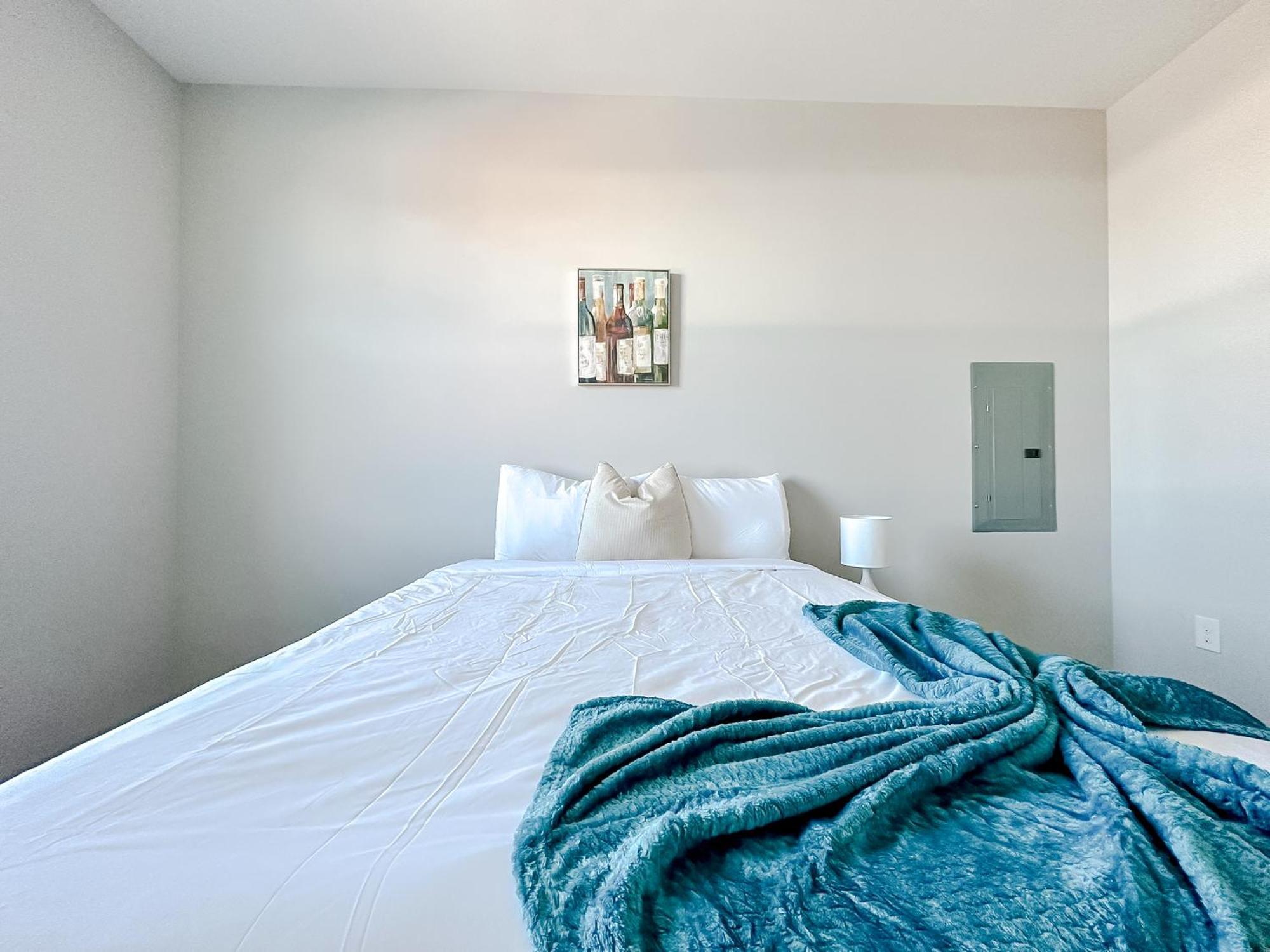 Sleepover 1Bd 1Ba Omaha Apartments Εξωτερικό φωτογραφία