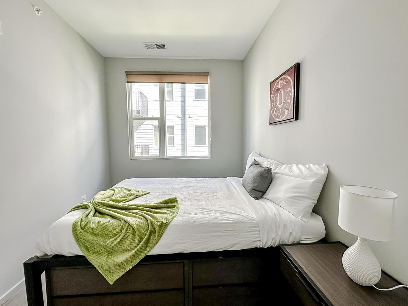 Sleepover 1Bd 1Ba Omaha Apartments Εξωτερικό φωτογραφία